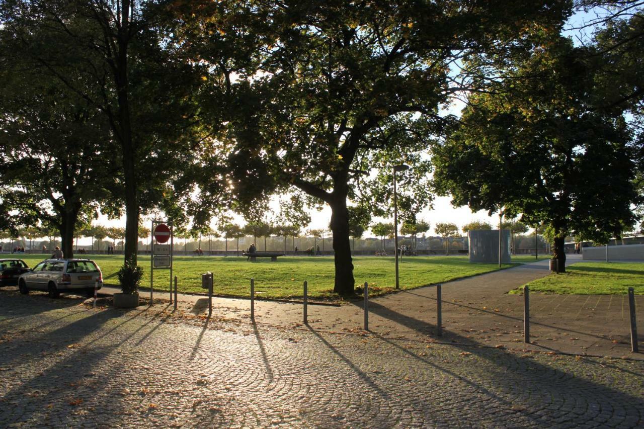 Appartamento Epic Location Düsseldorf Esterno foto